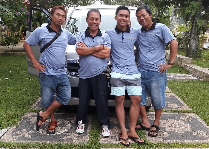 Jakaranda And Marakuya Resort Lovina