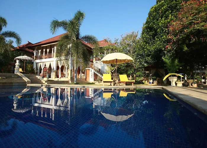 Jakaranda And Marakuya Resort Lovina