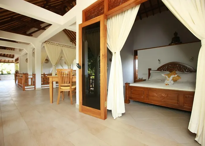 Resort Jakaranda And Marakuya Lovina