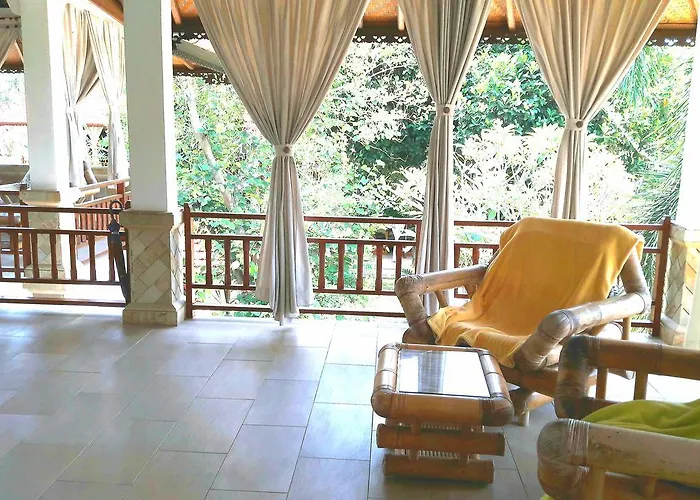 Resort Jakaranda And Marakuya 4*